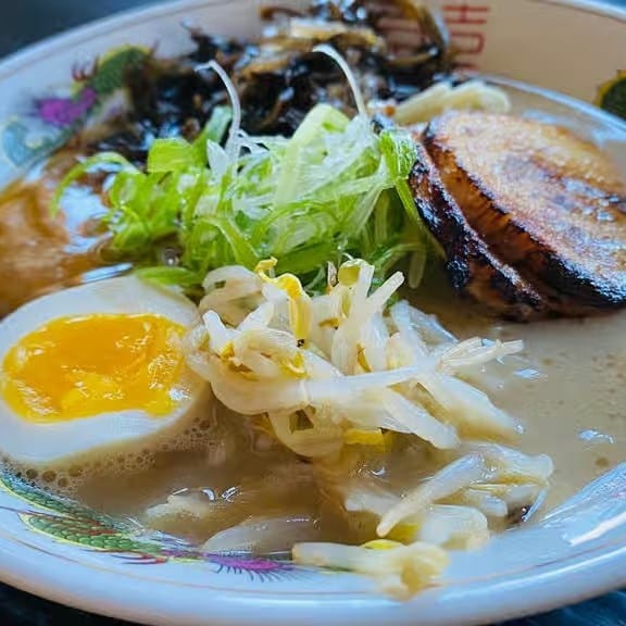 Classic Hakata Tonkotsu.